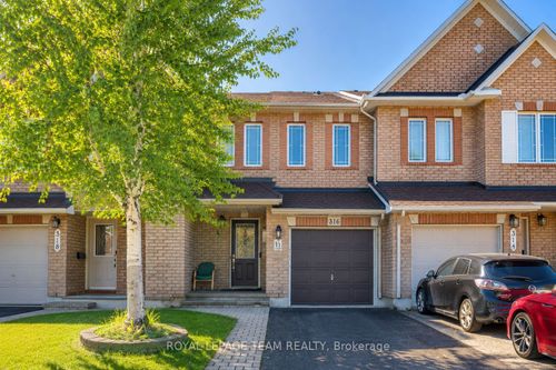 316 Bryarton St, Orléans, ON, K1C7R5 | Card Image