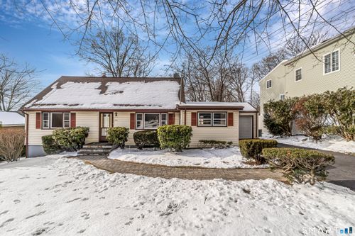 893 Church Hill Rd, Fairfield, CT, 06825-1353 | Card Image