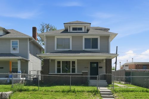 1015 N Oxford St, Indianapolis, IN, 46201-1320 | Card Image