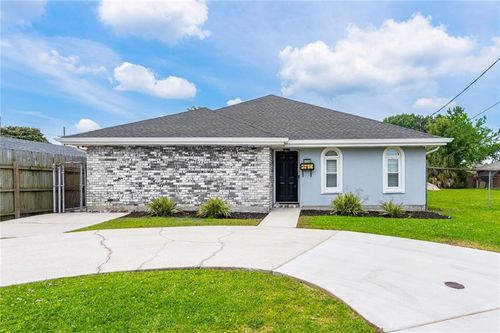 5008 Burke Dr, Metairie, LA, 70003-2533 | Card Image