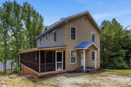 104 Lakehill Dr, Fair Play, SC, 29643-2516 | Card Image