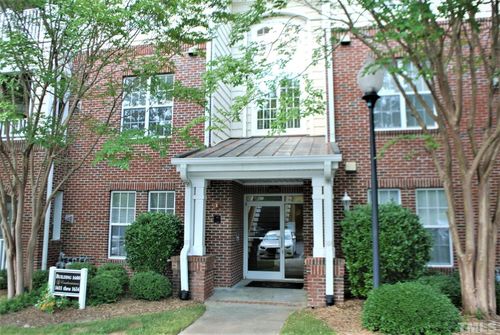 1621 Providence Glen Dr, Chapel Hill, NC, 27514-6502 | Card Image