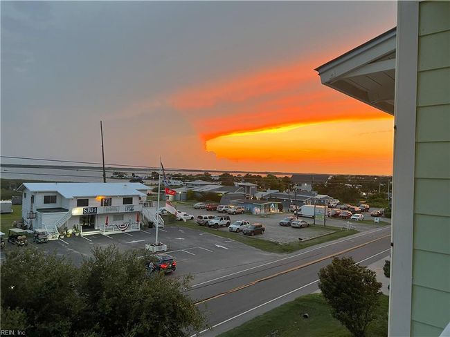 APT-235B - 3738 Sandpiper Rd, House attached with 2 bedrooms, 2 bathrooms and null parking in Virginia Beach VA | Image 42