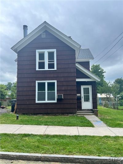 112 Academy Street, House other with 4 bedrooms, 2 bathrooms and null parking in Manlius NY | Image 1