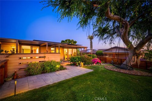 1687 Temple Hills Dr, Laguna Beach, CA, 92651-2630 | Card Image