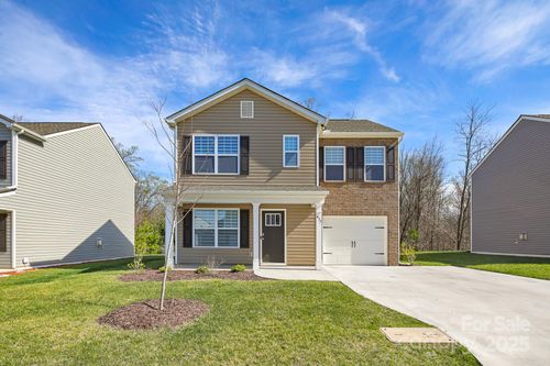 66-437 Burdock Ln, Arden, NC, 28704-1390 | Card Image