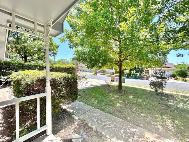 View of yard | Image 4