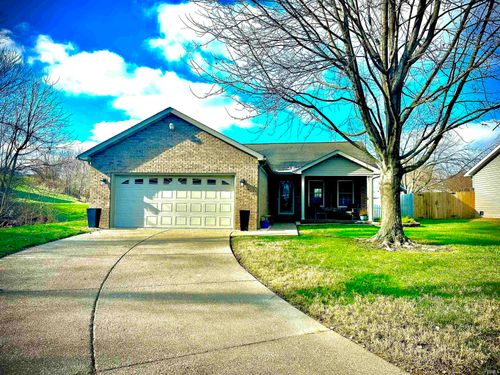 7833 Brownwood Dr, Newburgh, IN, 47630-9600 | Card Image