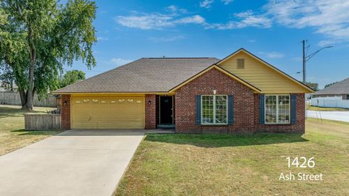 1436 Ash Street, Grove, OK, 74344 | Card Image