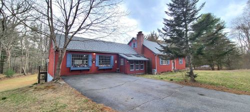 145 Town St, East Haddam, CT, 06423-1458 | Card Image