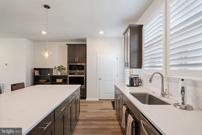 9520 Barnes Loop, Townhouse with 3 bedrooms, 4 bathrooms and null parking in MANASSAS VA | Image 7