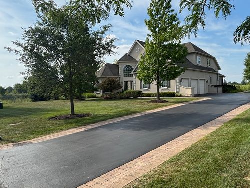 2 Wood Oaks Dr, South Barrington, IL, 60010-1092 | Card Image