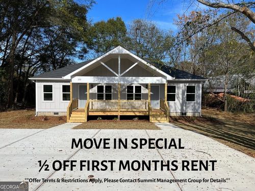 250 Holly St, Social Circle, GA, 30025-2808 | Card Image