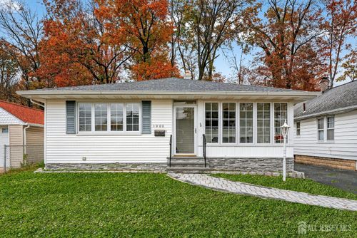 1008 Main St, Fords, NJ, 08863-1514 | Card Image