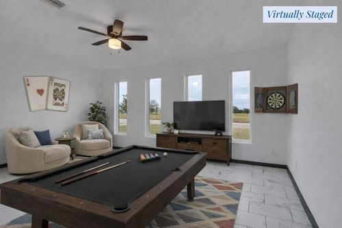 145 Birdie Dr, Hempstead, TX, 77445-1492 | Card Image