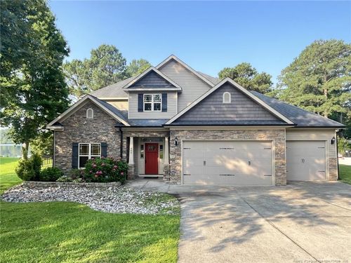 484 Crown Pt, Sanford, NC, 27332-6639 | Card Image