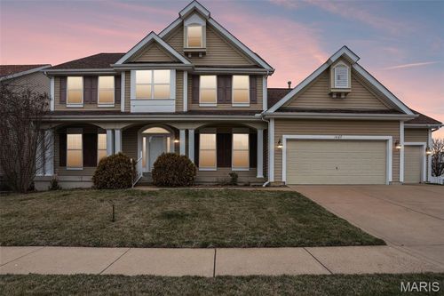 1487 Fenway Dr, Fenton, MO, 63026-2368 | Card Image