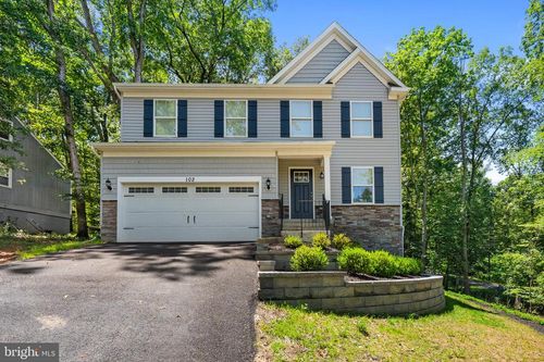 102 Indian Hills Rd, LOCUST GROVE, VA, 22508-5214 | Card Image