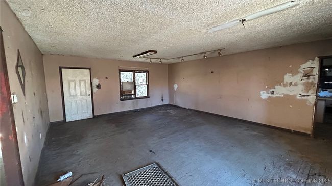 4 N Jerome St, House other with 3 bedrooms, 2 bathrooms and null parking in Coalgate OK | Image 5