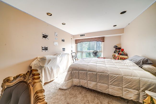 APT-107 - 600 Naples Ct, Condo with 2 bedrooms, 2 bathrooms and 3 parking in Glenview IL | Image 9