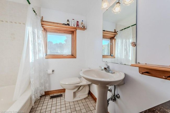 5822 2 Nd Line, Home with 4 bedrooms, 4 bathrooms and 24 parking in Orton ON | Image 23