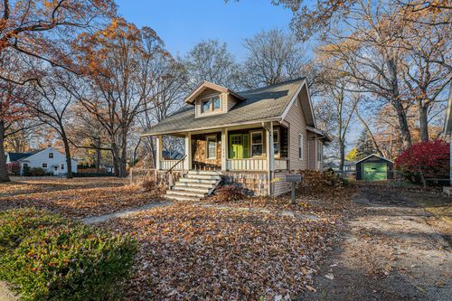 716 Catalpa Dr, Royal Oak, MI, 48067-1254 | Card Image