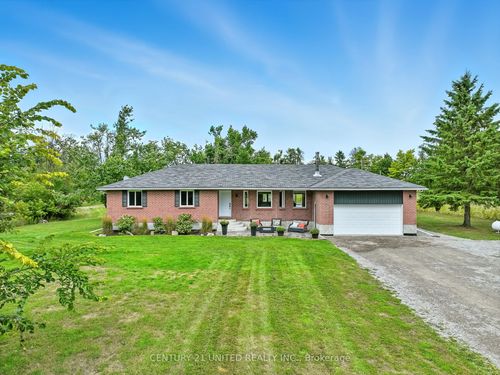 2038 Hilliard St, Selwyn, ON, K9J6X2 | Card Image