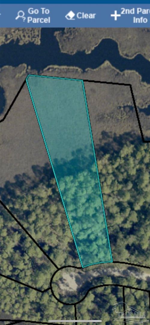 3362 Sunset Bayou Dr, Milton, FL, 32583-8403 | Card Image