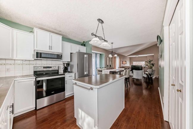 4 Martha's Meadow Place Ne, Home with 4 bedrooms, 2 bathrooms and 2 parking in Calgary AB | Image 19