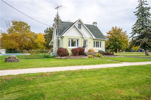 6512 Abbott Ave, Comber, ON, N0P1J0 | Card Image