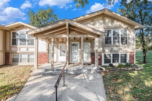 1466 Nw 64th Ter, Kansas City, MO, 64118-2987 | Card Image