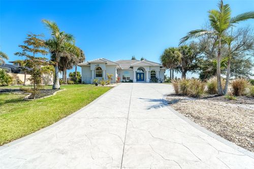 100 N Green Dolphin Dr, Cape Haze, FL, 33946 | Card Image