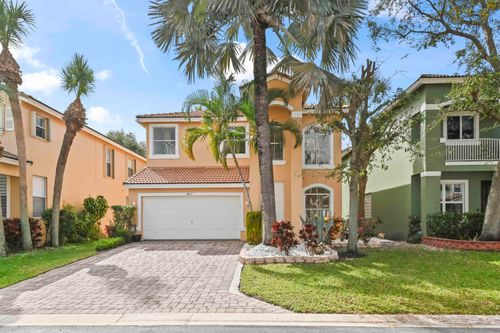 6657 Lurais Dr, Lake Worth, FL, 33463-7481 | Card Image