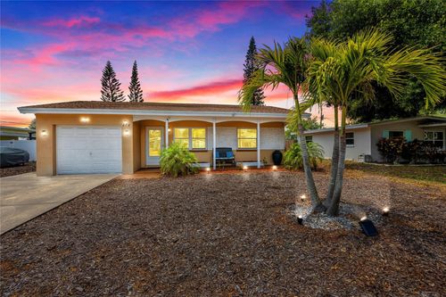 272 Wertz Dr, LARGO, FL, 33771-1049 | Card Image