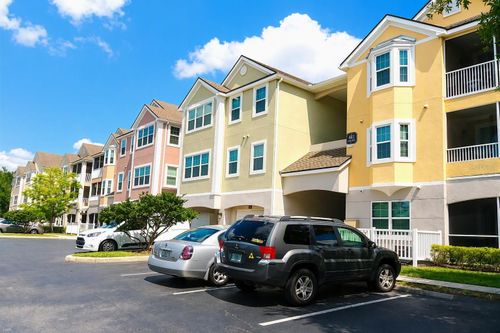 302-6412 Queens Borough Ave, ORLANDO, FL, 32835-7577 | Card Image