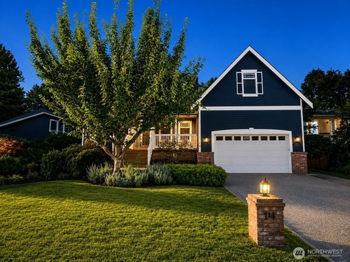 14 10th Pl S, Kirkland, WA, 98033-6766 | Card Image