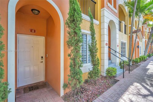 unit-4-121 Nw 2nd Ave, Hallandale Beach, FL, 33009-4132 | Card Image