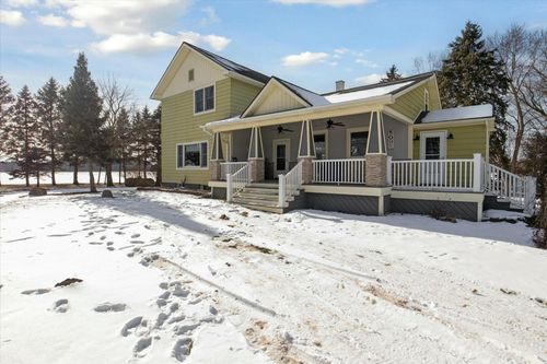 18356 Donner Rd, Three Oaks, MI, 49128-9512 | Card Image