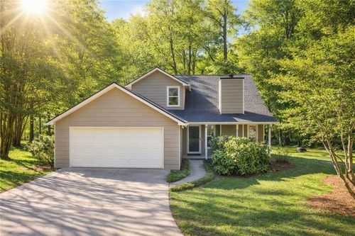 4743 Carmichael Chase Ne, Marietta, GA, 30066-1473 | Card Image