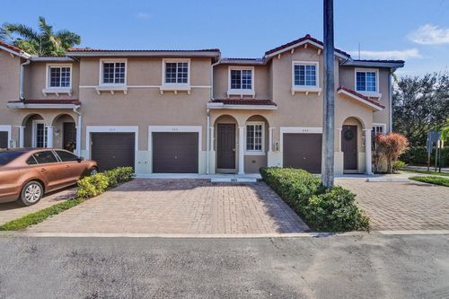 303-21403 Nw 13th Ct, Miami, FL, 33169-2787 | Card Image