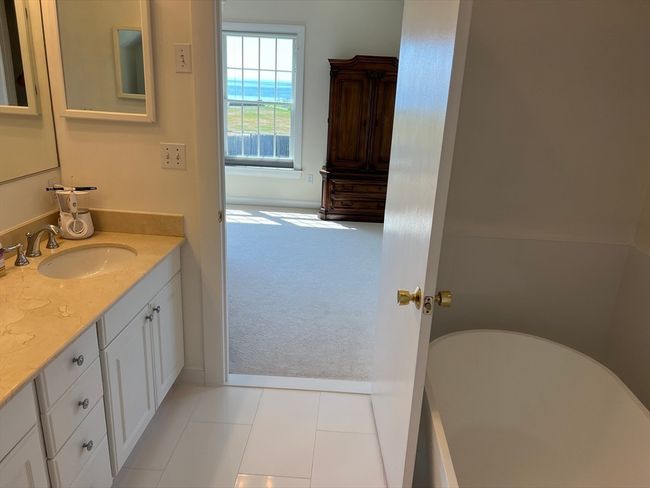 247 Ocean Ave, House other with 6 bedrooms, 5 bathrooms and 4 parking in Marblehead MA | Image 19