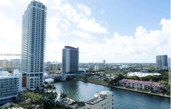 APT-1709 - 3800 S Ocean Dr, Condo with 1 bedrooms, 2 bathrooms and null parking in Hollywood FL | Image 18