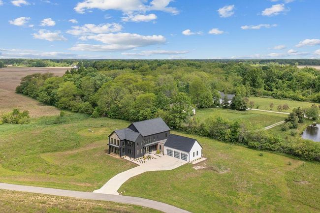 3318 S County Line Rd, House other with 4 bedrooms, 4 bathrooms and null parking in Johnstown OH | Image 104