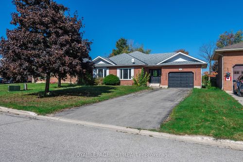 34 Wilson Cres, Dundalk, ON, N0C1B0 | Card Image