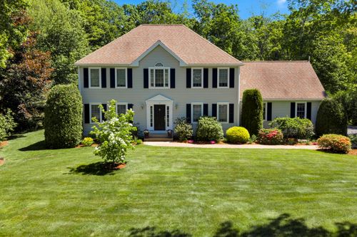 14 Old Towne Way, Sturbridge, MA, 01518-1044 | Card Image