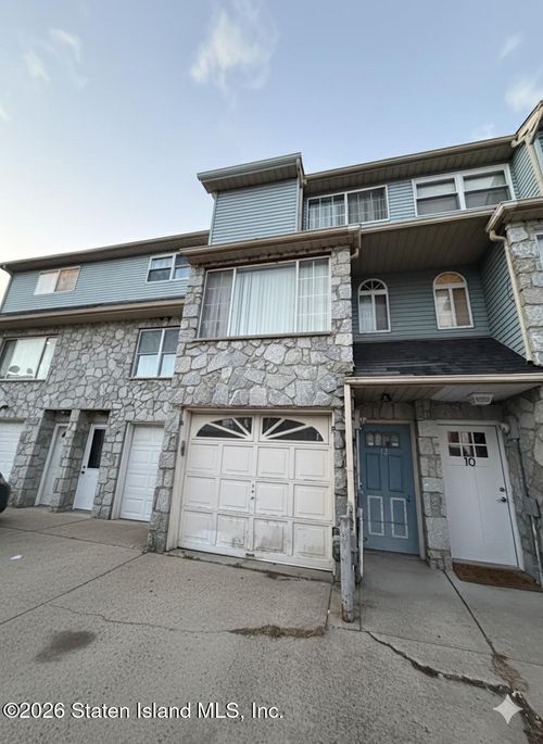 12 Temple Ct, Staten Island, NY, 10314-4784 | Card Image