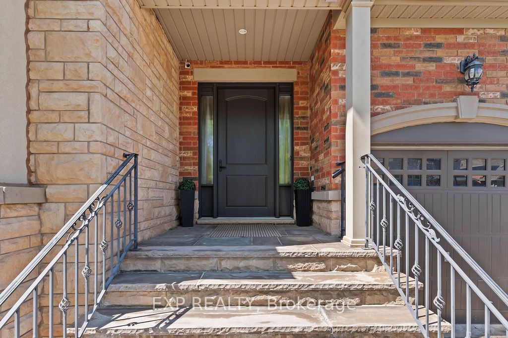 Residential in Oakville 4