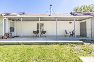 8855 Webster Rd, House other with 2 bedrooms, 1 bathrooms and 7 parking in Adjala Tosorontio ON | Image 2