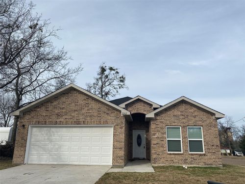 2202 Jones St, Greenville, TX, 75401-4729 | Card Image