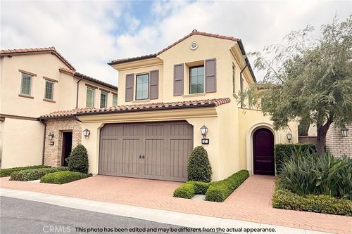 57 Farmhand, Irvine, CA, 92602-1833 | Card Image